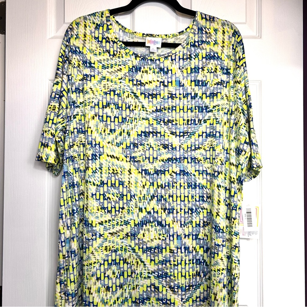 LuLaRoe Irma Top